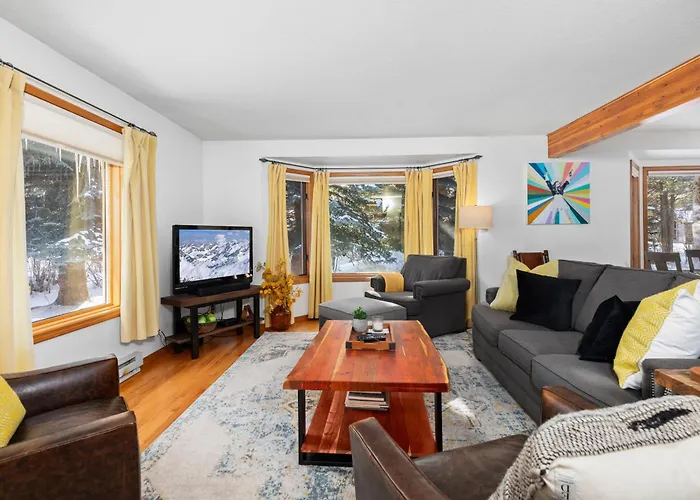 Abode At Fish Creek