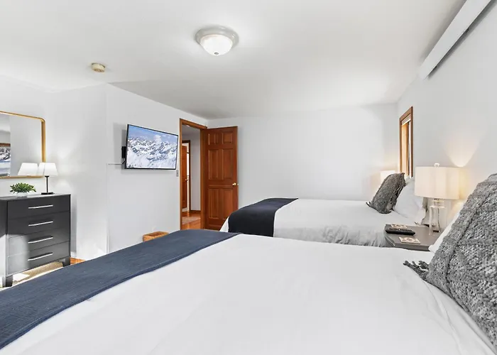 Abode At Fish Creek