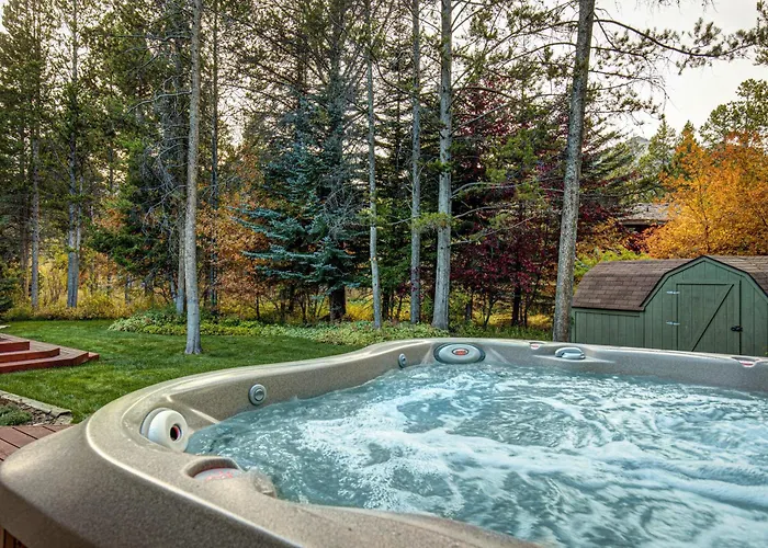 Holiday home Abode At Fish Creek *