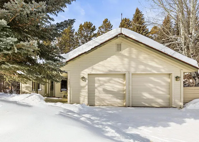 Holiday home Abode At Fish Creek
